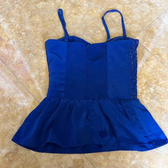 Bebe Blue Peplum top - Picture 3 of 3
